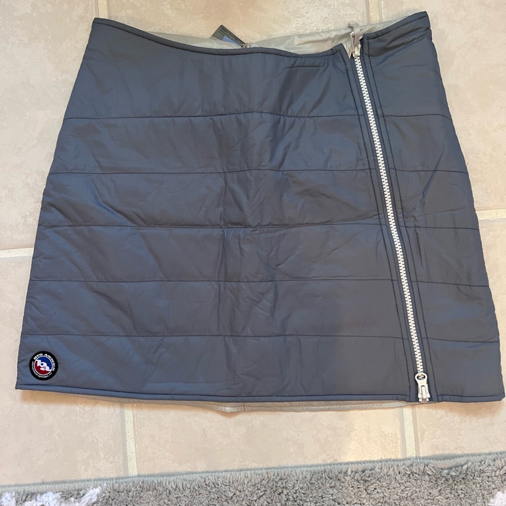Big Agnes quilted skirt, NWT